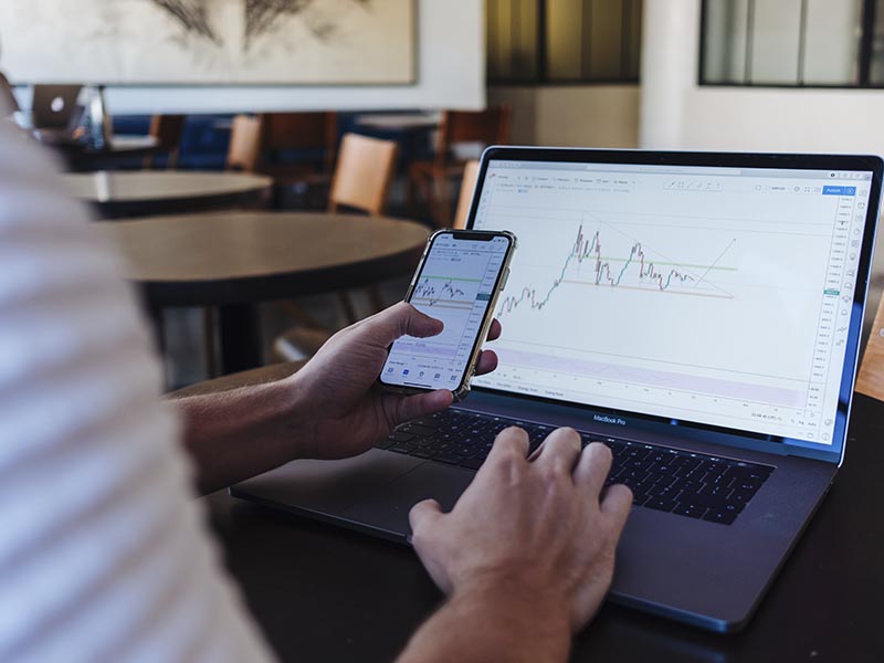 Noções básicas de investimentos: como comprar ações